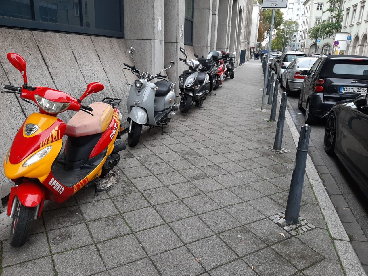 Wieviel Kostet Parken Bei Roller